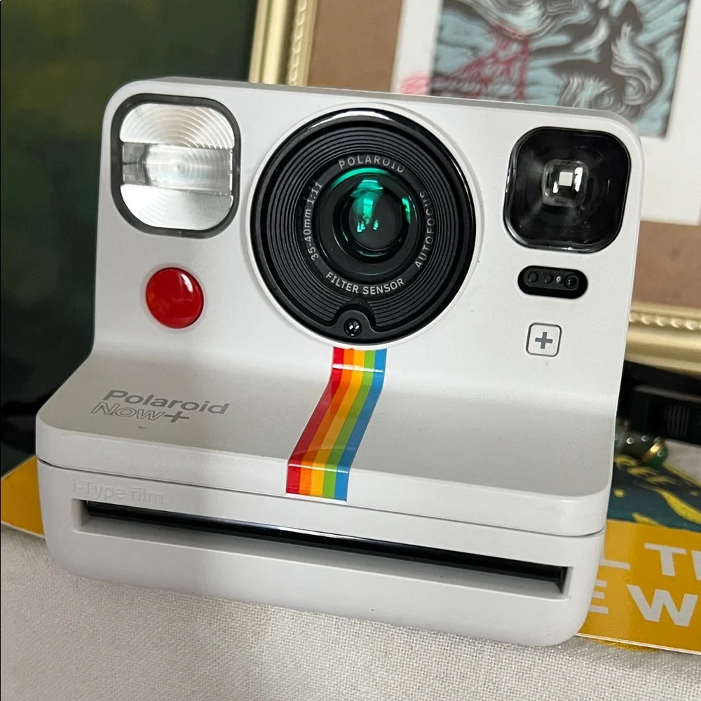 Polaroid Now+ Rainbow White Camera